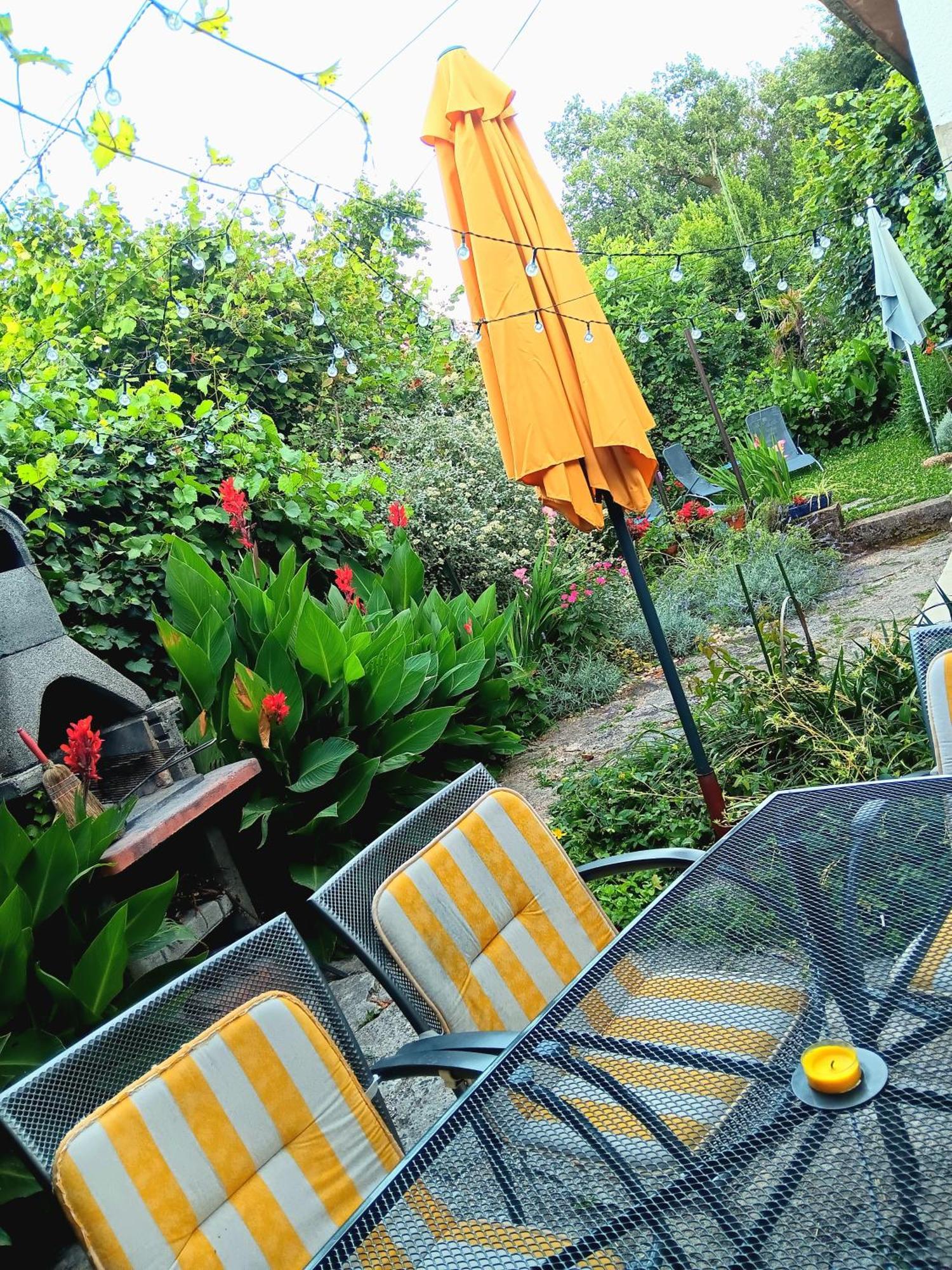 Apartment Sea Garden Ичичи Экстерьер фото