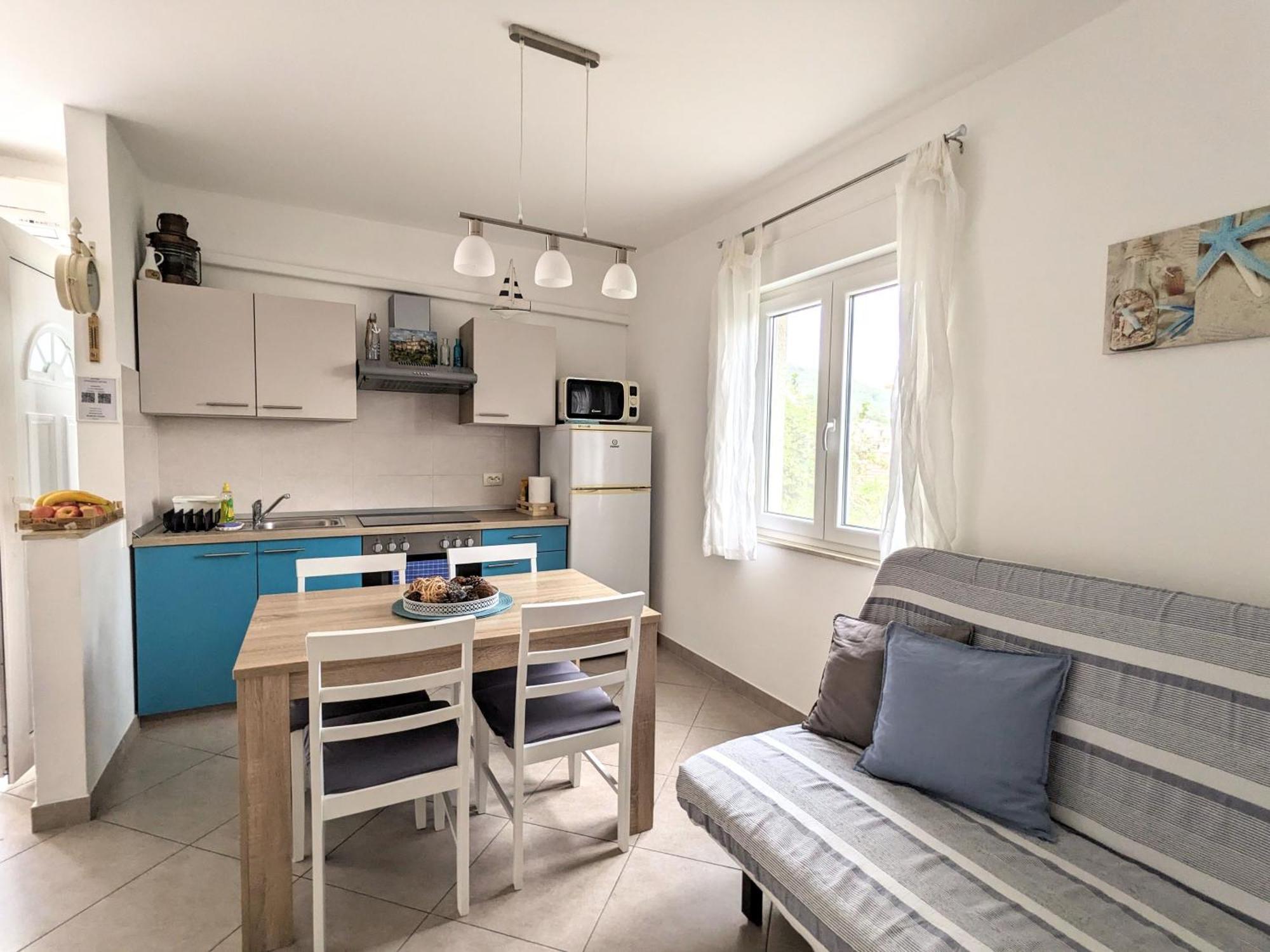 Apartment Sea Garden Ичичи Экстерьер фото